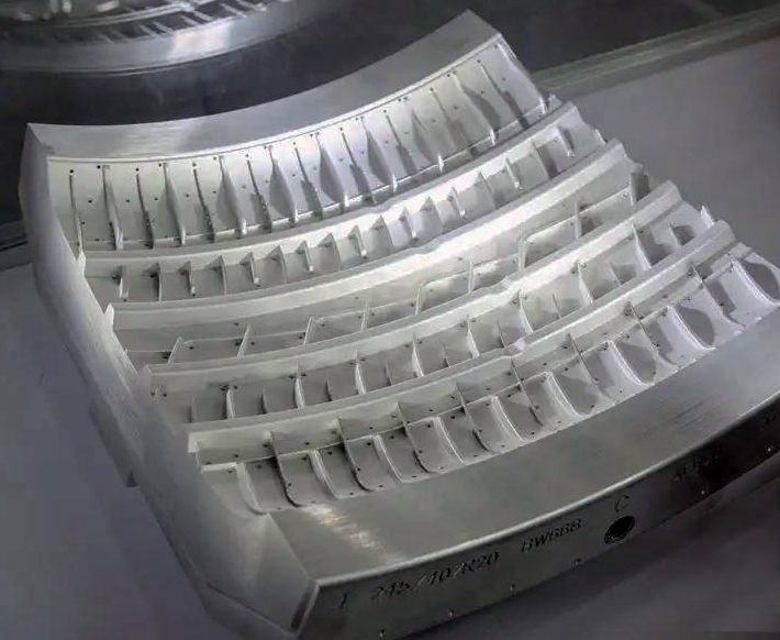 汽车制造类-喷砂精饰