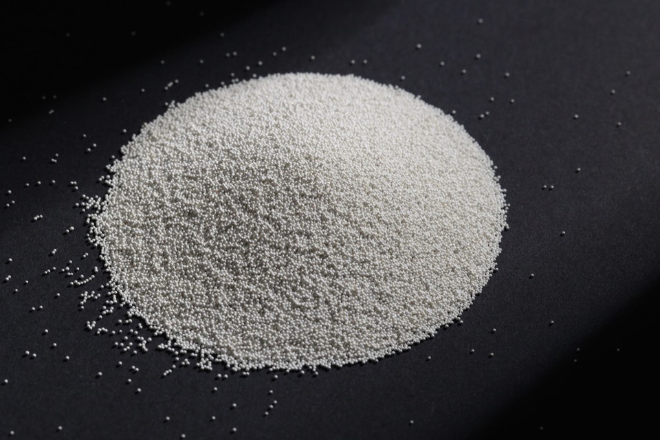 氧化锆珠在铝合金表面处理中的优势与选型建议